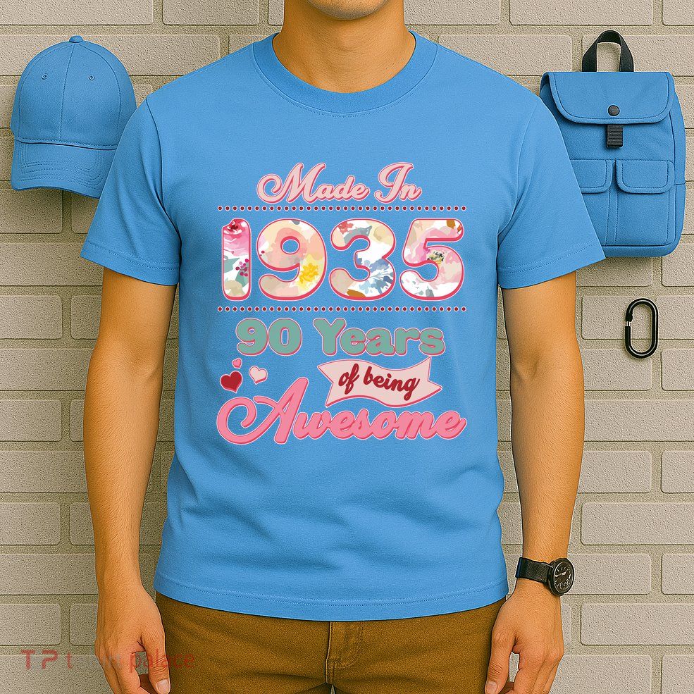 Pink Floral Made In 1935 90 Years Of Being Awesome Birthday T-Shirt