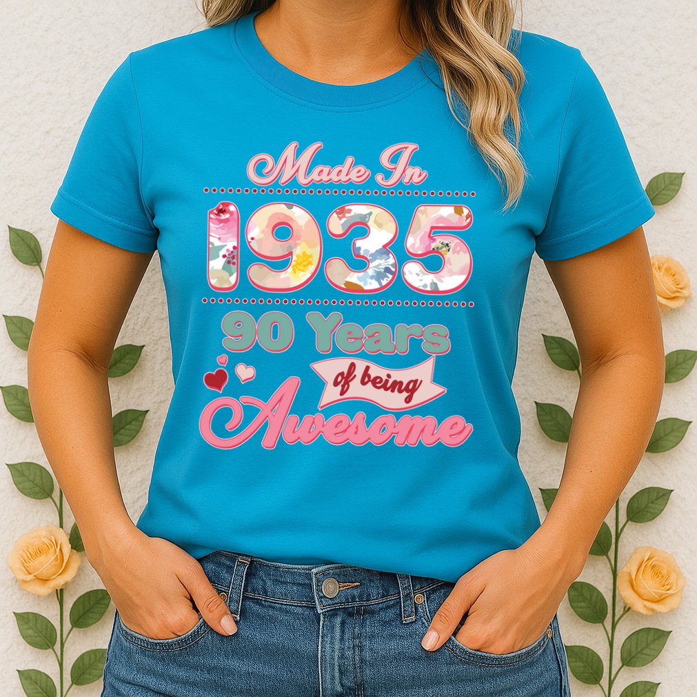 Pink Floral Made In 1935 90 Years Of Being Awesome Birthday Womens T-Shirt