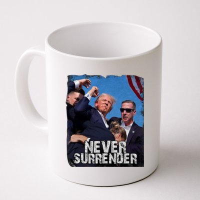 Pray For President Trump Never Surrender Coffee Mug