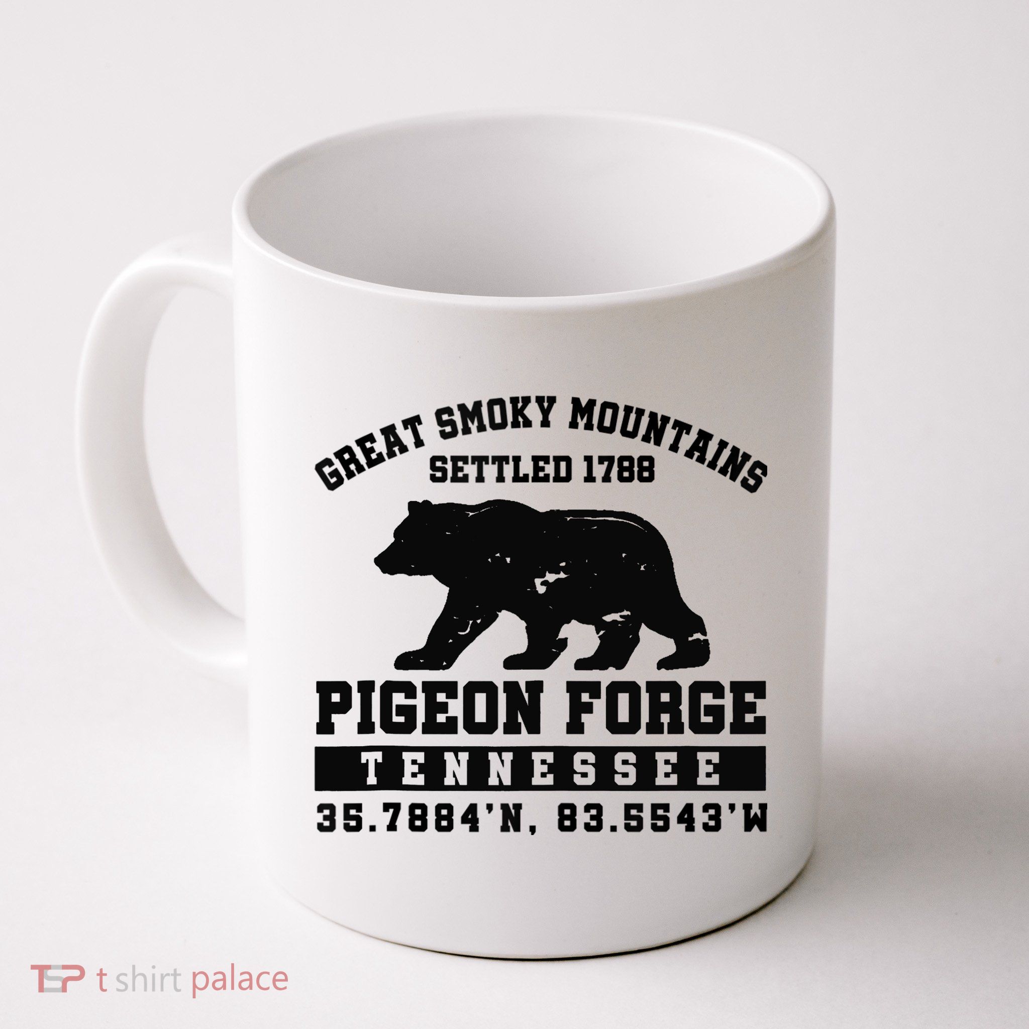 Pigeon Forge Tennessee Bear Great Smoky Mountains Mug