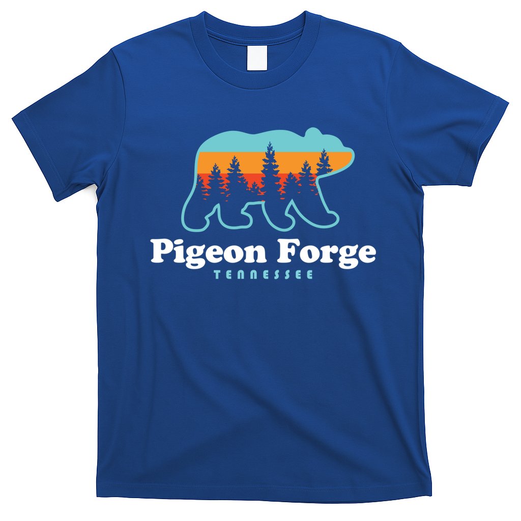 Pigeon Forge Tn Bear Great Smoky Mountains Cool Gift T-Shirt