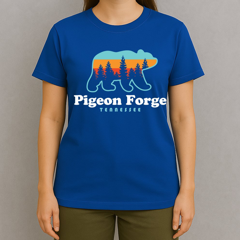 Pigeon Forge Tn Bear Great Smoky Mountains Cool Gift T-Shirt