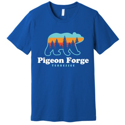 Pigeon Forge Tn Bear Great Smoky Mountains Cool Gift Premium T-Shirt