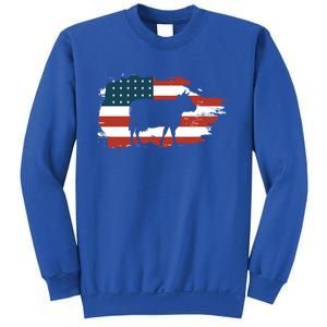 Patriotic Farmer Usa Cow Animal Lover Farm Owner Cute Gift Sweatshirt