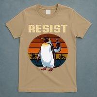 Penguin Flippers Up Resist Funny Penguins Against Trump T-Shirt