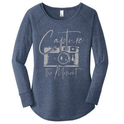 Photographer Gift Capture The Moment Vintage Camera Women's Perfect Tri Tunic Long Sleeve Shirt