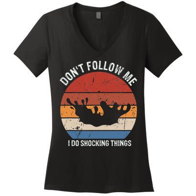 Pool Guy Design for Swimming Pool and Pool Cleaner Women's V-Neck T-Shirt