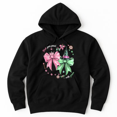 Pink Goes Good With Green Funny Halloween Witch Hoodie