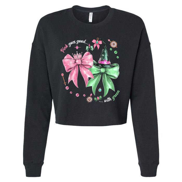 Pink Goes Good With Green Funny Halloween Witch Cropped Pullover Crew