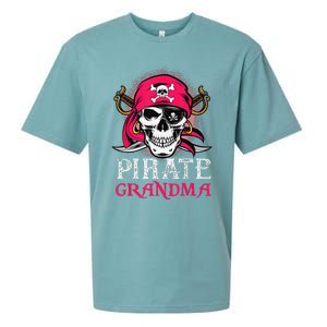 Pirate Grandma Halloween Skull Pirate Costume Family Sueded Cloud Jersey T-Shirt