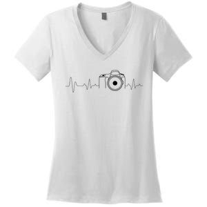 Photographer Gift Idea Heartbeat Photography Camera Women's V-Neck T-Shirt