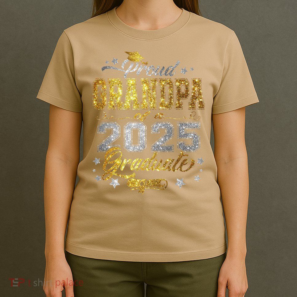 Proud Grandpa Of Class Of 2025 Graduate 2025 Senior Grandpa T-Shirt