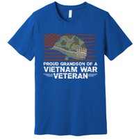 Proud Grandson Of A Vietnam War Veteran Usa Flag Gift Premium T-Shirt