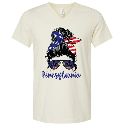 Pennsylvania Girl Pennsylvania Flag State Girlfriend Messy V-Neck T-Shirt