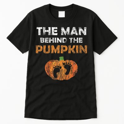 Pregnant Halloween Costume For Dad Expecting Lil Pumpkin Tall T-Shirt