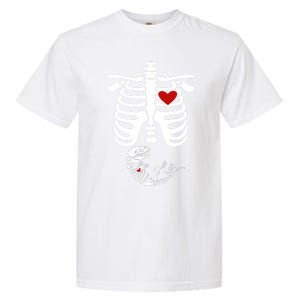 Pregnant Halloween Costume Dinosaur Skeleton Pregnant Mom Gift Garment-Dyed Heavyweight T-Shirt