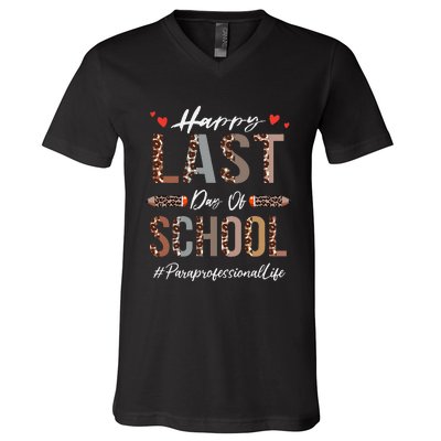 Paraprofessional Happy Last Day Of School Funny Leopard V-Neck T-Shirt