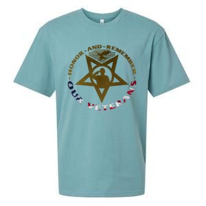 Public Holiday To Honor And Remember Our Veterans Medal Gift Sueded Cloud Jersey T-Shirt