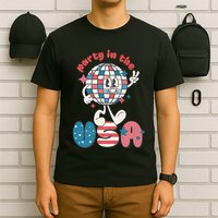 Party In The USA Retro 4th Of July Groovy Patriotic Fourth Of July T-Shirt