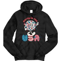 Party In The USA Retro 4th Of July Groovy Patriotic Fourth Of July Tie Dye Hoodie