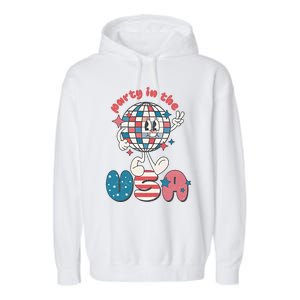 Party In The USA Retro 4th Of July Groovy Patriotic Fourth Of July Garment-Dyed Fleece Hoodie