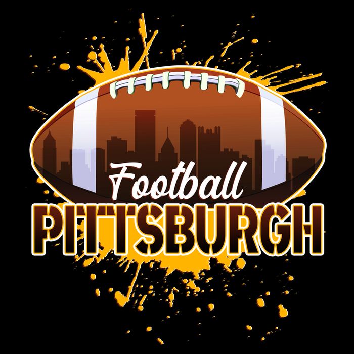 Pittsburgh Pennsylvania Skyline Football Fan  Tall T-Shirt