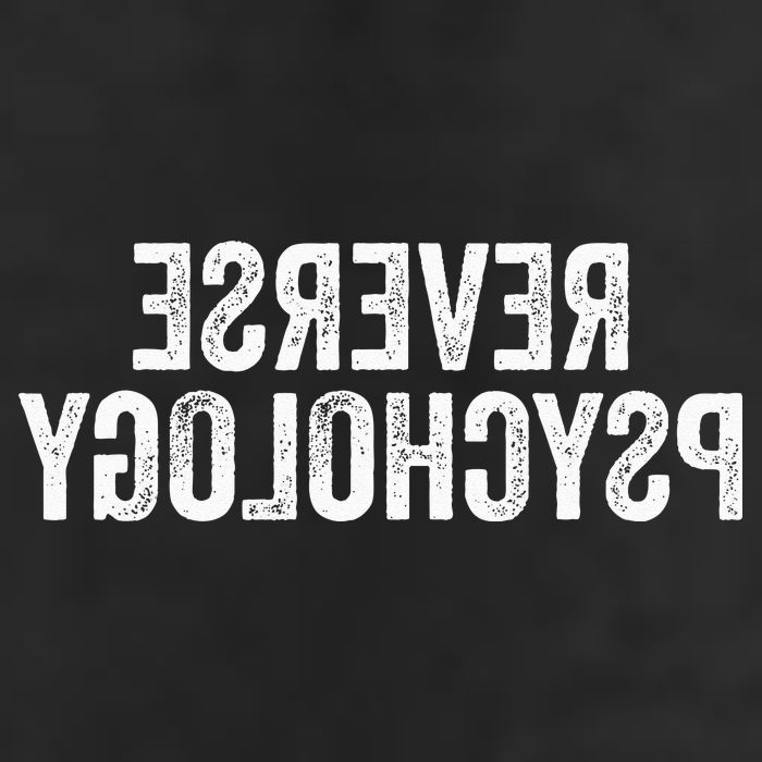 Psychology Joke Reverse Psychology 7 Panel Mesh Trucker Snapback Hat