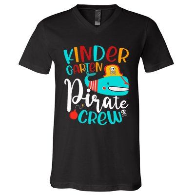 Pirate Kinder Whale Costume Kindergarten Teacher Halloween V-Neck T-Shirt