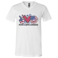 Peace Love America US Flag Groovy Freedom Day 4th Of July V-Neck T-Shirt