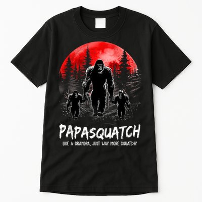 Papasquatch Like A Grandpa Just Way More Squatchy Funny Papa Tall T-Shirt