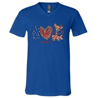 Peace Love Chihuahua Dog Patriotic America Flag 4th July Cute Gift V-Neck T-Shirt