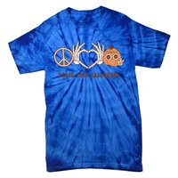 Peace Love Halloween Cute Skeleton Hand Hippie Pumpkin Retro Gift Tie-Dye T-Shirt