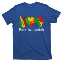 Peace Love Juneteenth Funny Black History Month Graphic Funny Gift T-Shirt