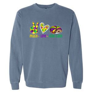 Peace Love King Cake Funny Mardi Gras Festival Party Gift Garment-Dyed Sweatshirt