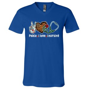 Peace Love Nursing Nurse Life Leopard Stethoscope Heart Gift V-Neck T-Shirt