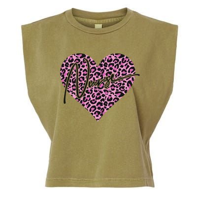 Pink Leopard Print Love Heart Nurse Garment-Dyed Women's Muscle Tee