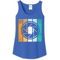 Photographer Lens Photographers Retro Camera Photography Funny Gift Ladies Essential Tank