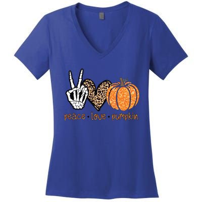 Peace Love Pumpkin Halloween Costume Skeleton Cool Gift Women's V-Neck T-Shirt