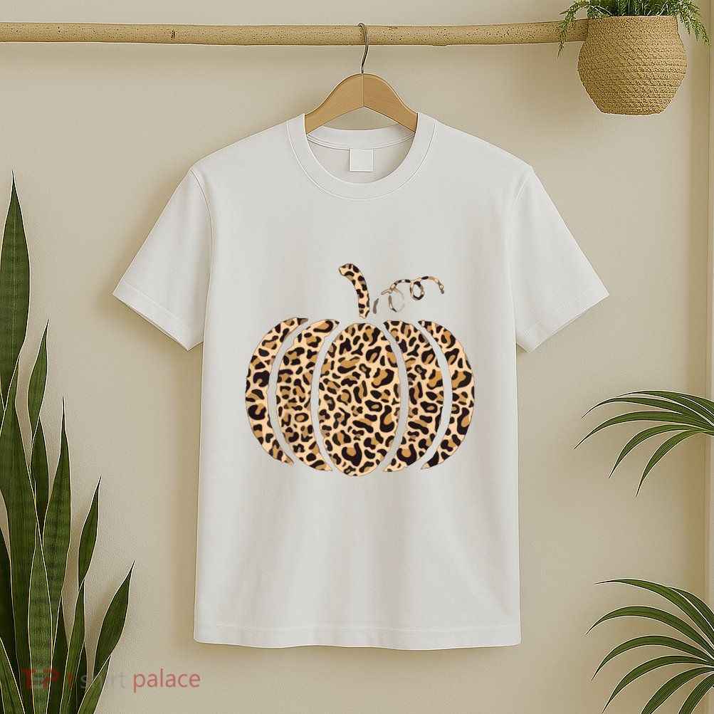Pumpkin Leopard Print Cheetah Fall Graphic Thanksgiving T-Shirt
