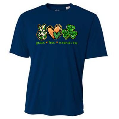 Peace Love St Patrick's Day Leopard Lucky Shamrock Cooling Performance Crew T-Shirt