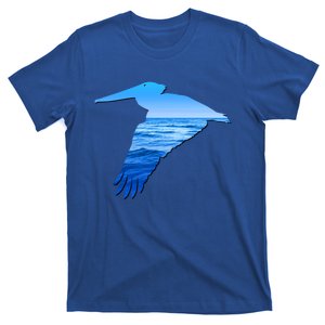 Pelican Lovers Silhouette Earth Day And Ocean Week Cute Gift T-Shirt