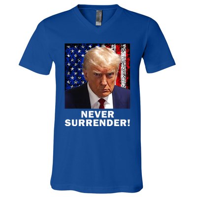 President Legend Trump 2024 Mugshot Never Surrender V-Neck T-Shirt