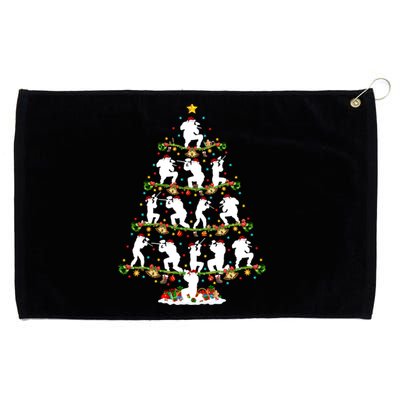 Paintball Lover Xmas Santa Paintball Player Christmas Tree Funny Gift Grommeted Golf Towel