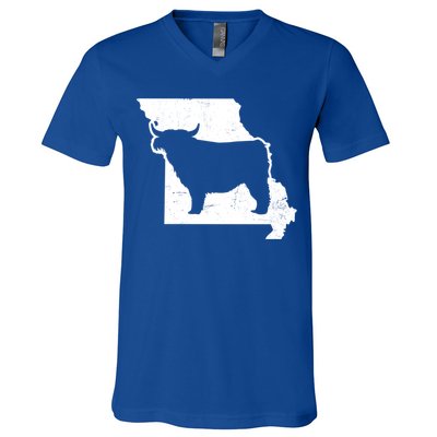 Patriotic Missouri 4th July Design Highland Cow Gift V-Neck T-Shirt