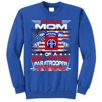 Proud Mom 82nd Airborne Paratrooper Veteran Flag Gift Sweatshirt