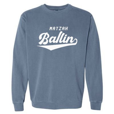 Passover Matzah Ballin Jewish Pesach Matzo Ball Frogs Garment-Dyed Sweatshirt