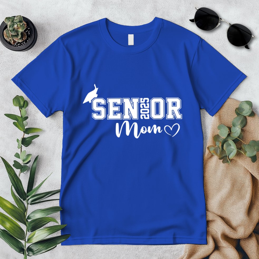 Proud Mom Cute Heart Graduate Senior 2025 Graduation Gift Premium T-Shirt