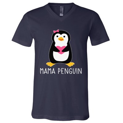 Penguin Mama Flightless Bird Lover Mother's Day Mommy Mom V-Neck T-Shirt