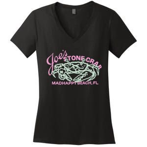 Pirate Madhappy Joe Stone Crab Fleece Women's V-Neck T-Shirt