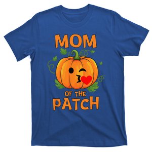 Pumpkin Mom Of The Patch Family Halloween T-Shirt